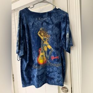 Vintage Gibson Dangerous Curves T Shirt